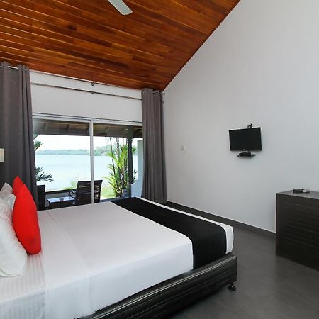 Kalla Bongo Lake Resort Hikkaduwa Phòng bức ảnh