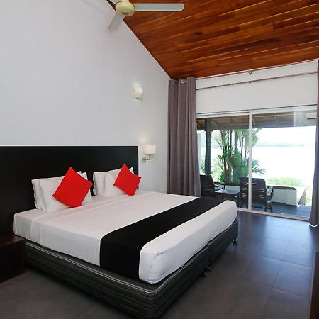 Kalla Bongo Lake Resort Hikkaduwa Phòng bức ảnh