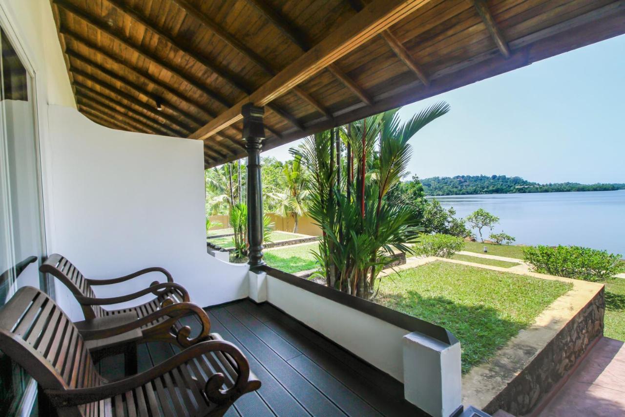 Kalla Bongo Lake Resort Hikkaduwa Ngoại thất bức ảnh