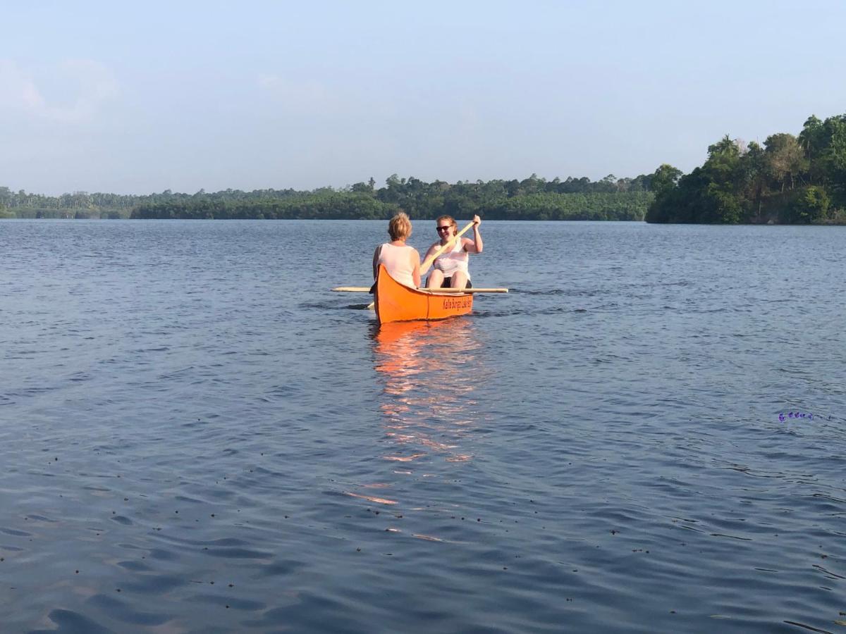 Kalla Bongo Lake Resort Hikkaduwa Ngoại thất bức ảnh