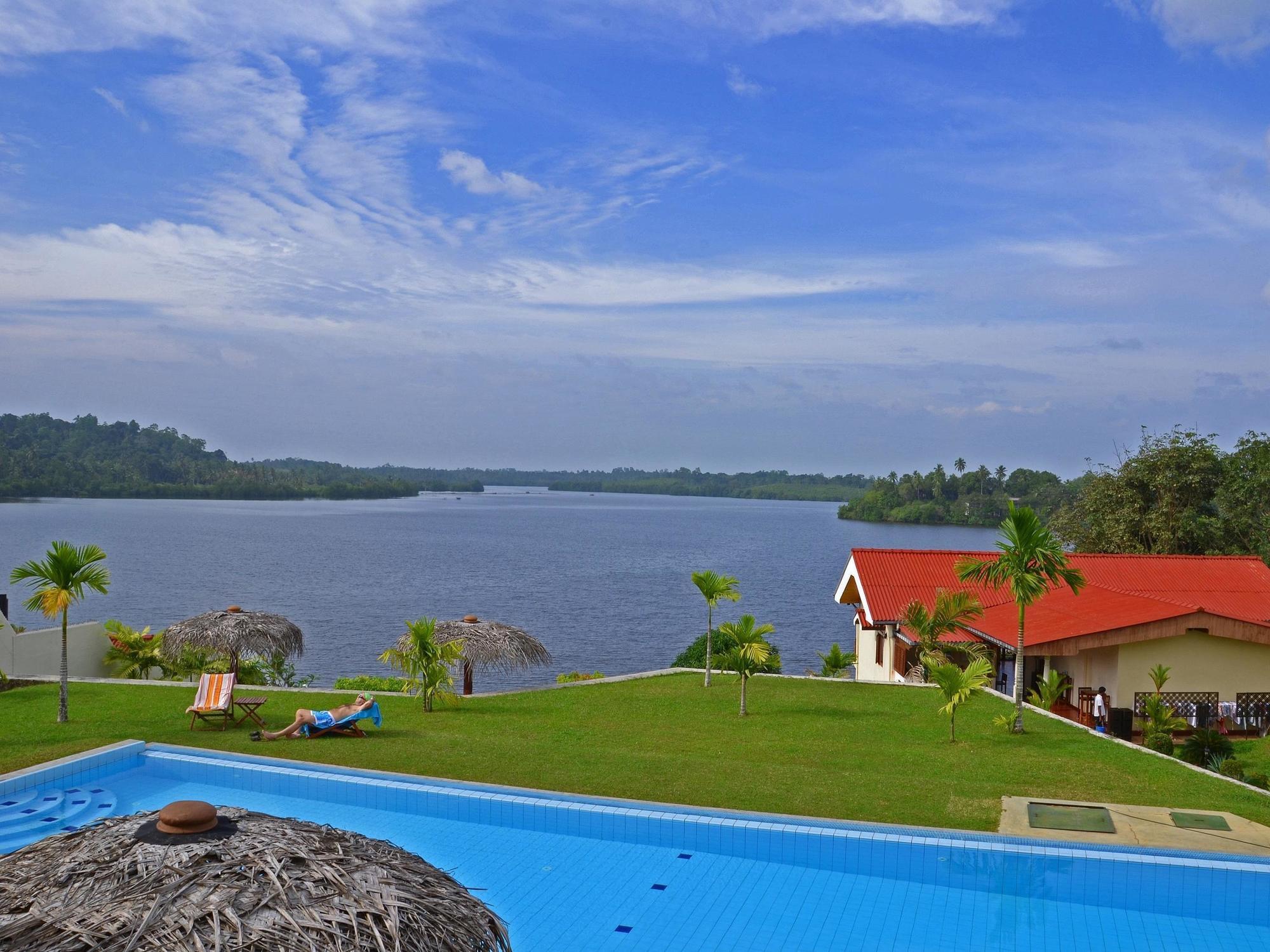 Kalla Bongo Lake Resort Hikkaduwa Ngoại thất bức ảnh