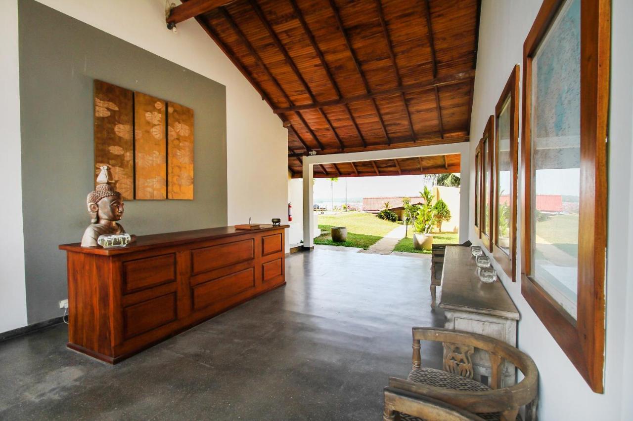 Kalla Bongo Lake Resort Hikkaduwa Ngoại thất bức ảnh
